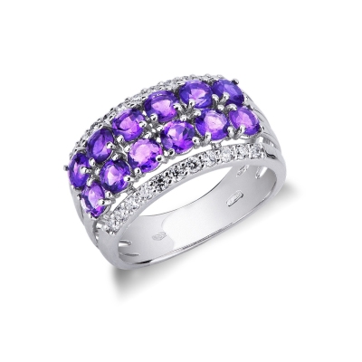 18k white gold band ring with amethysts and diamonds 