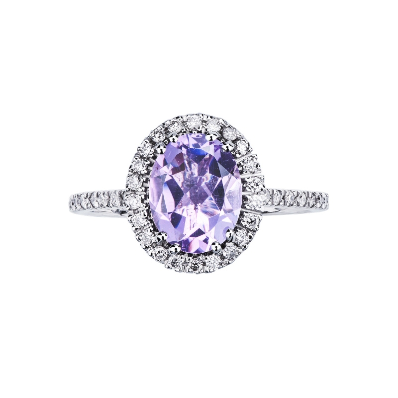 White gold 18k ring with amethyst and diamonds