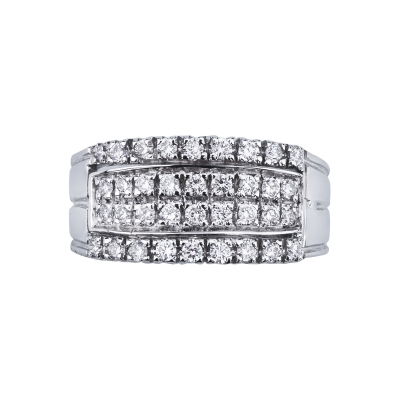 18k white gold ring with four rows of diamonds 