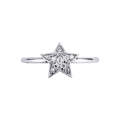 18k white gold with a big diamonds star 