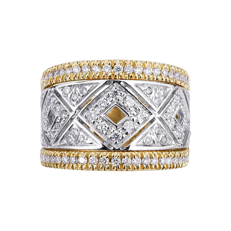 18k white and yellow gold ring with diamonds in a rhombus shape