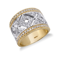 18k white and yellow gold ring with diamonds in a rhombus shape