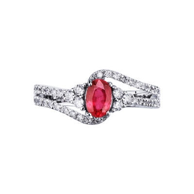 White gold 18k ring with central ruby and diamonds 