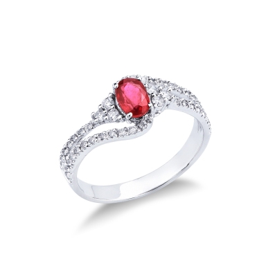 White gold 18k ring with central ruby and diamonds 