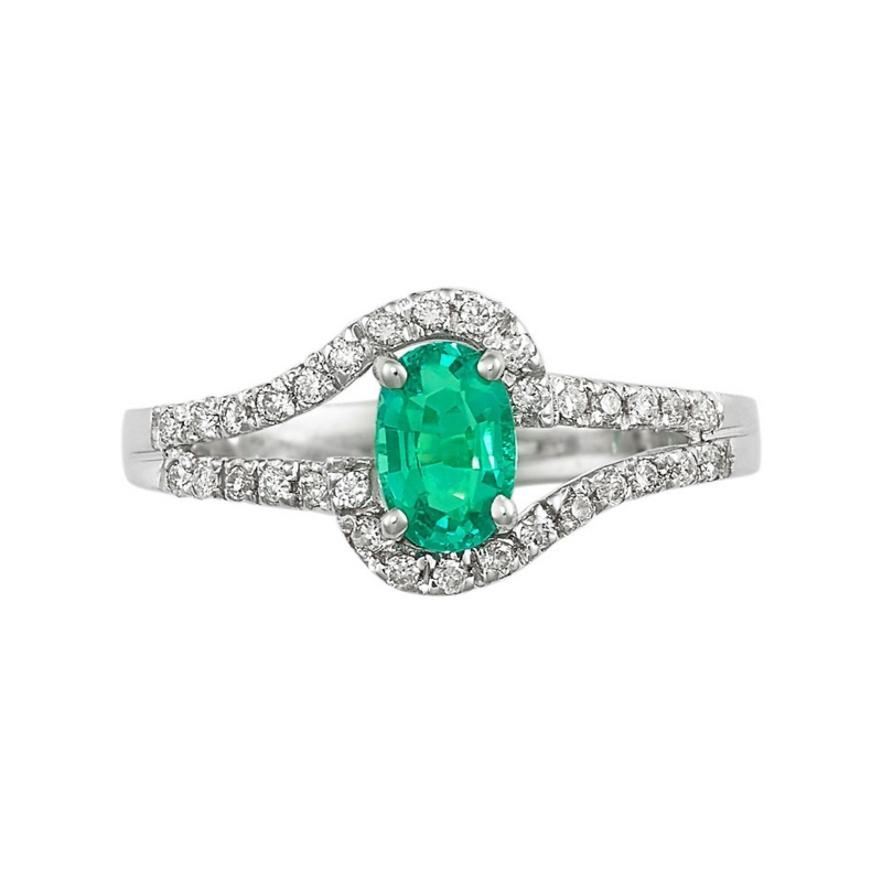 18k white gold with a central emerald and diamonds 