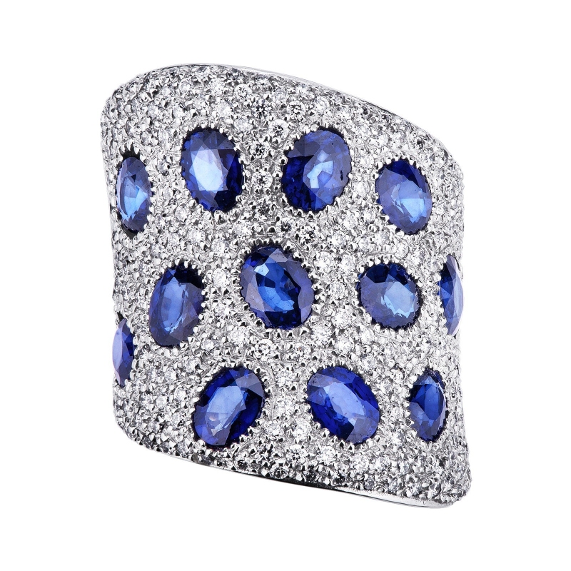18k white gold ring with diamonds pavé and blue sapphires 