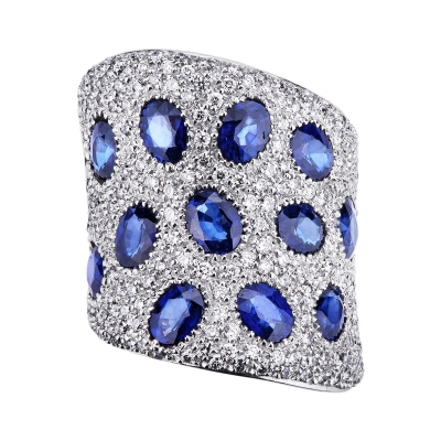 18k white gold ring with diamonds pavé and blue sapphires 