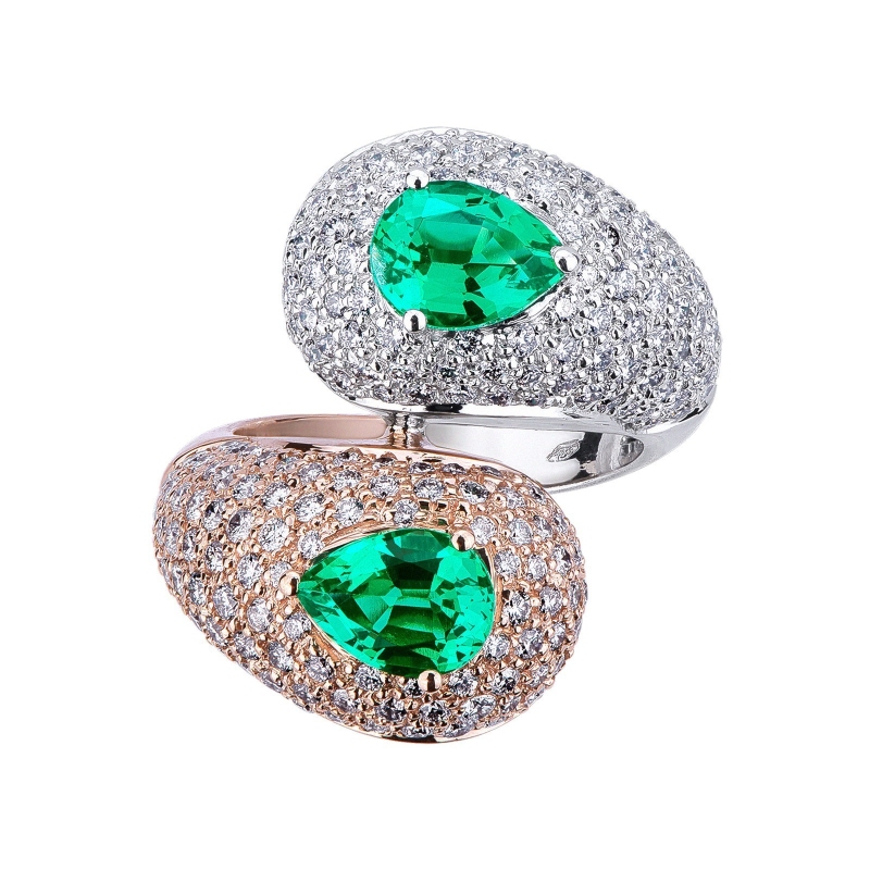 White and rose gold 18k curved shank ring with emeralds and diamonds 