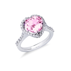 Halo ring white gold 18k with diamonds and a central pink sapphire heart cut