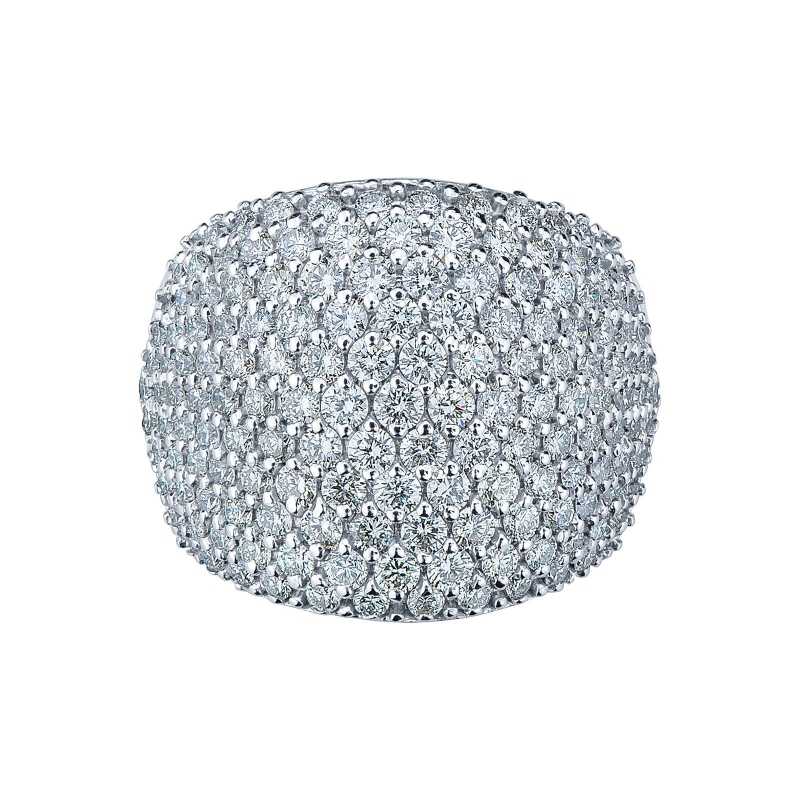 18k white gold band ring with a big diamonds pavé