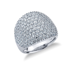 18k white gold band ring with a big diamonds pavé