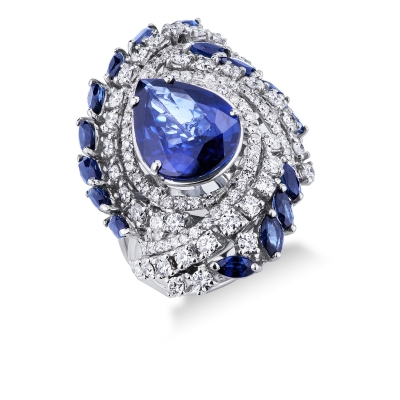 18k white gold halo with blue sapphires pear cut and diamonds