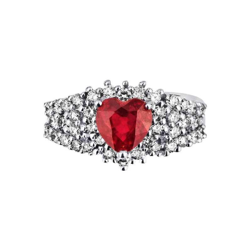 Band ring in white gold 18k with ruby heart cut and diamonds 