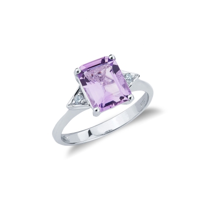 18k white gold ring with an amethyst and lateral diamonds 