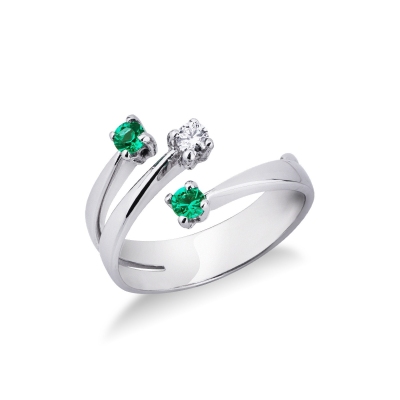 Trilogy ring white gold 18k with one diamond and emeralds