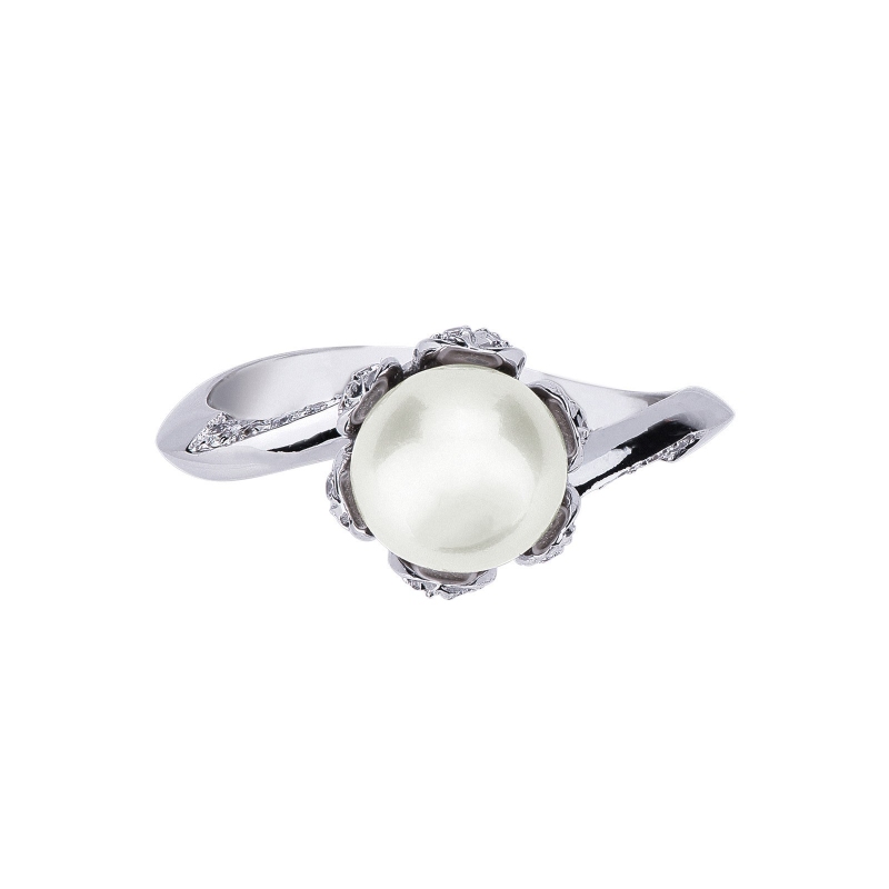 18k white gold ring with pearl and diamonds petals 
