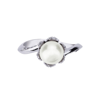 18k white gold ring with pearl and diamonds petals 
