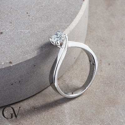 Anello da proposta Infinito con diamante 0,50 ct 