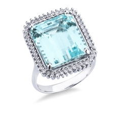 Halo ring with an aquamarine octagonal cut and halo diamonds 