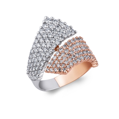 Band contrariè ring in white and rosé gold with diamonds 