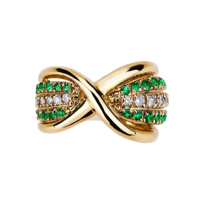 Yellow gold 18k ring with diamonds and emeralds 