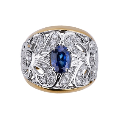 18k white and yellow gold ring with blue sapphire and diamonds 