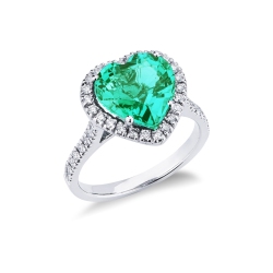 White gold 18k ring with emerald and diamonds 