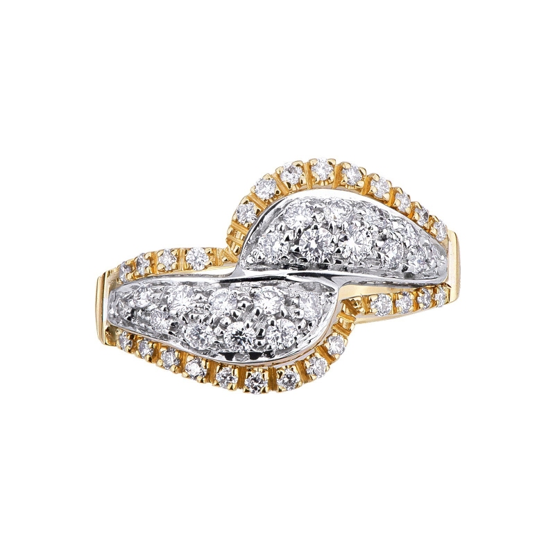 18k yellow gold ring with diamonds 