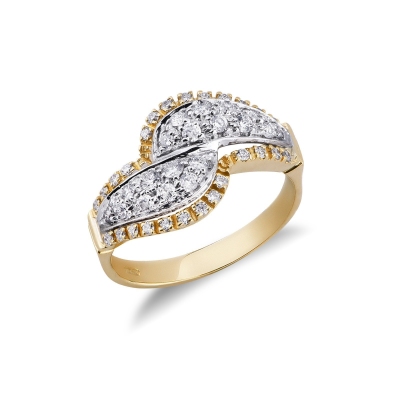 18k yellow gold ring with diamonds 