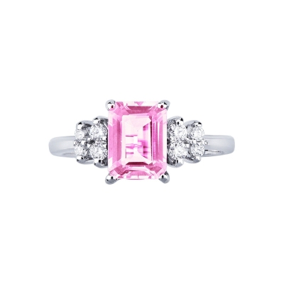 18k white gold ring with pink sapphire, 8x6mm