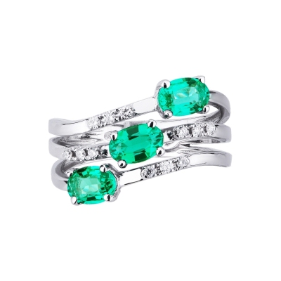 18k white gold wavy ring with diamonds and emeralds 