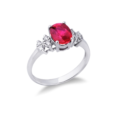 18k white gold ring with a central ruby and four diamonds on each side