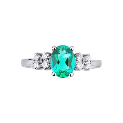 Ring 18k white gold with emerald and diamonds 