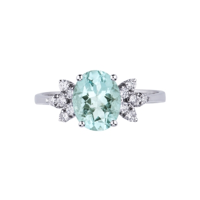 18k white gold with aquamarine and six diamonds each side 