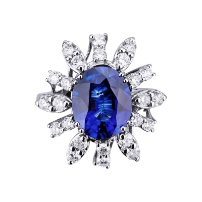 Halo ring white gold 18k with diamonds and blue sapphire