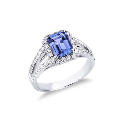 18k white gold ring with diamonds shoulder set and tanzanite