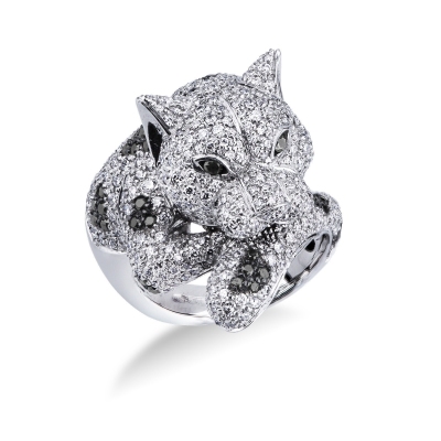 18k white gold pather ring with white and black diamonds 