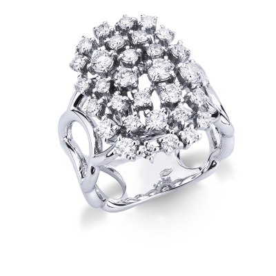 White gold 18k band ring with diamonds 