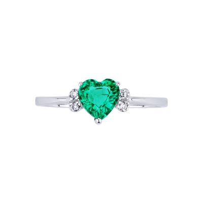 18k white gold ring with emerald and diamonds 