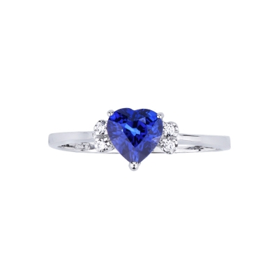 18k white gold with sapphire and diamonds 