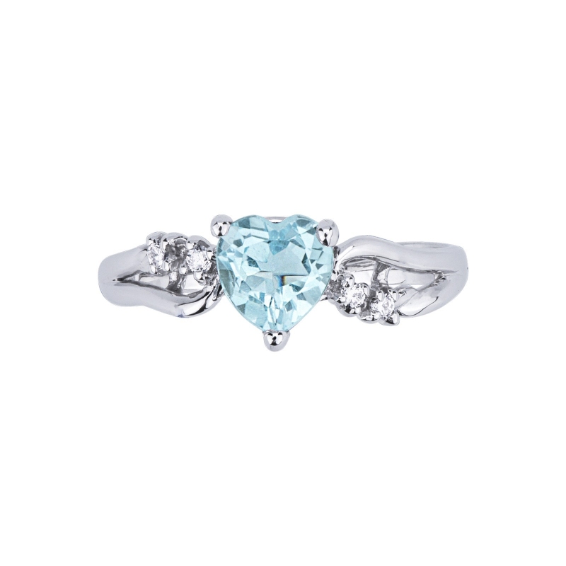 White gold 18k ring with aquamarine and diamonds 