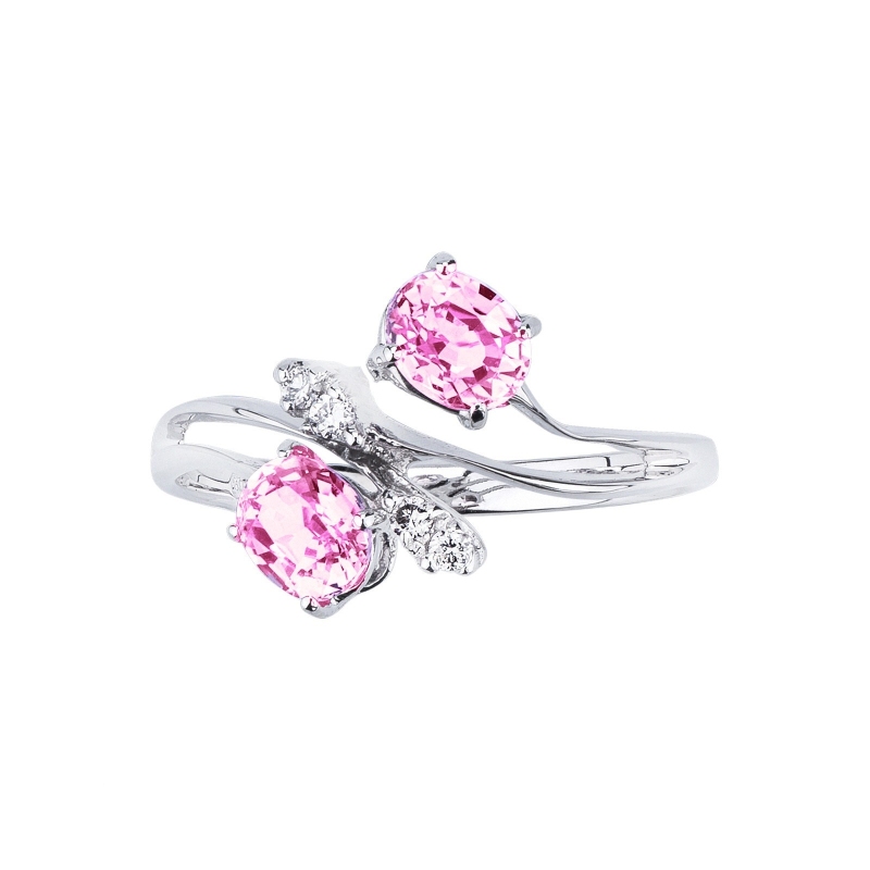 18K white gold with diamonds and pink sapphires 