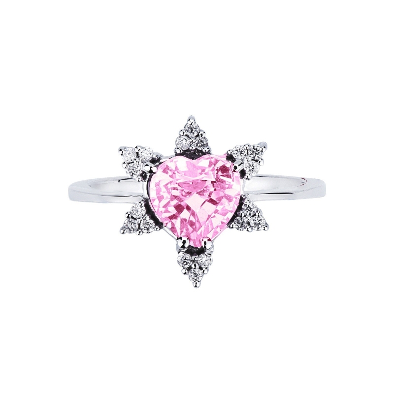 White gold 18k ring with a central pink sapphire heart cut and six diamonds' petals