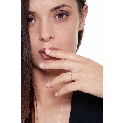 Solitario griffe a 6 punte in oro bianco 18k con Diamante ct. 0,20