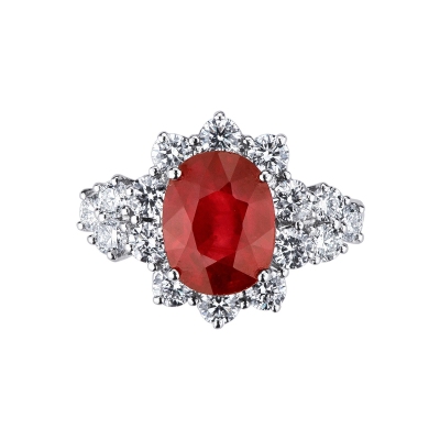 Halo ring white gold 18k with a central ruby and diamonds 
