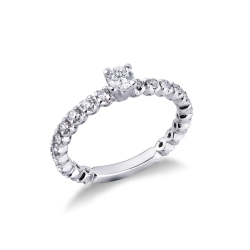 Half eternity ring in white gold 18k with a central diamond