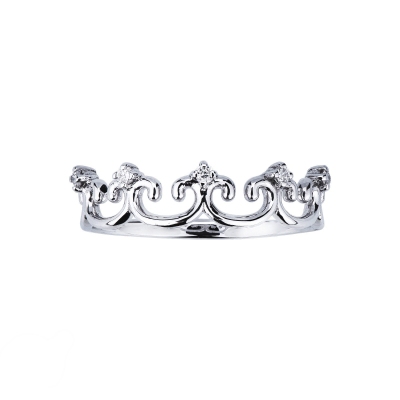 White gold 18k crown ring with diamonds 