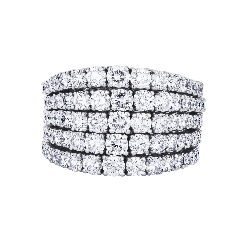 18k white gold ring with 5 rows of round cut diamonds