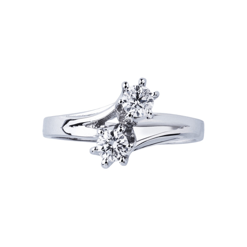 White gold 18k bilogy ring with diamonds 