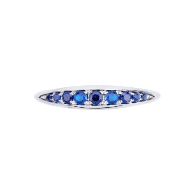 White gold 18k ring with blue sapphires 